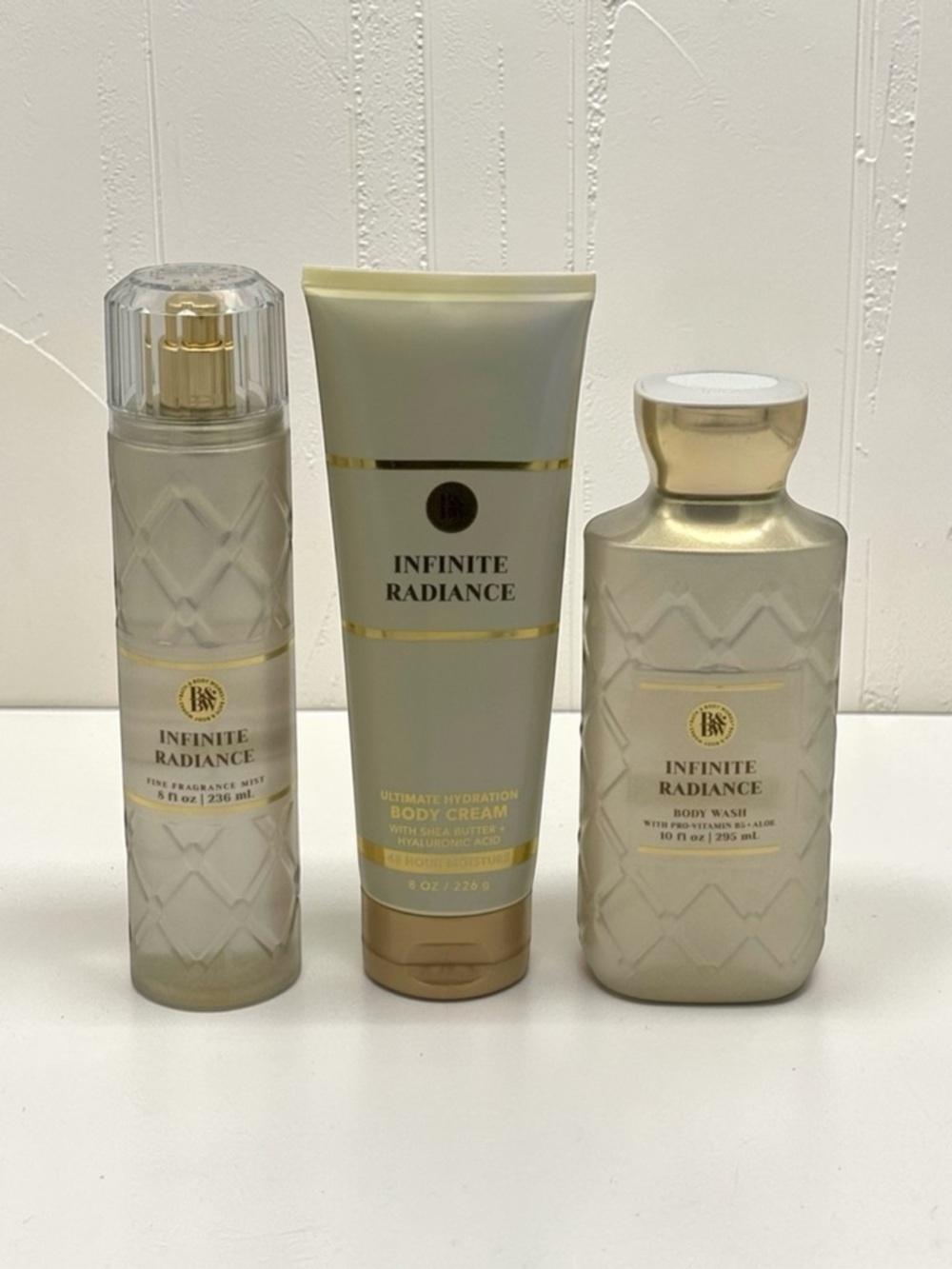 NWT Bath & Body Works Infinite Radiance Everyday Luxuries Body Care Gift Set - Picture 1 of 6